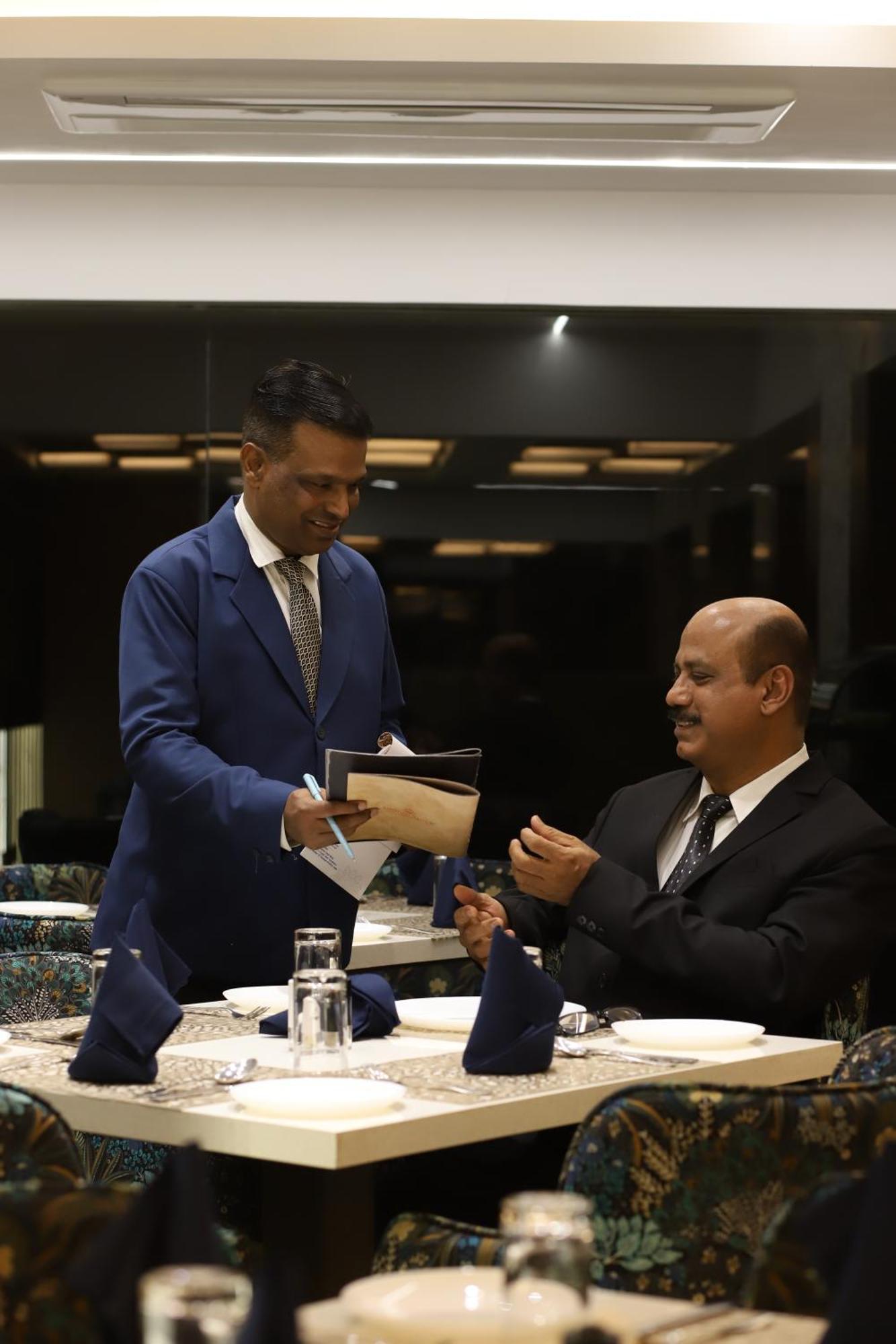 Hotel Auris & Banquets, Mumbai International Airport Zewnętrze zdjęcie