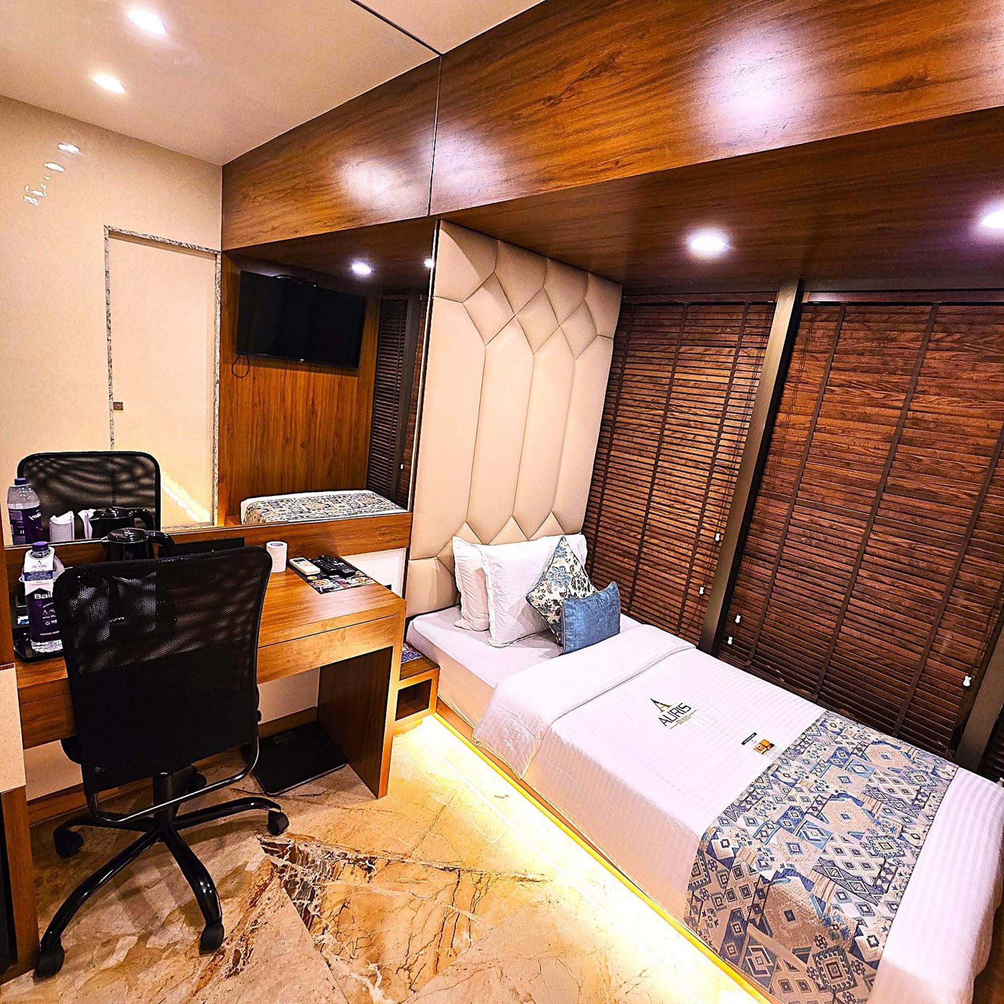 Hotel Auris & Banquets, Mumbai International Airport Zewnętrze zdjęcie